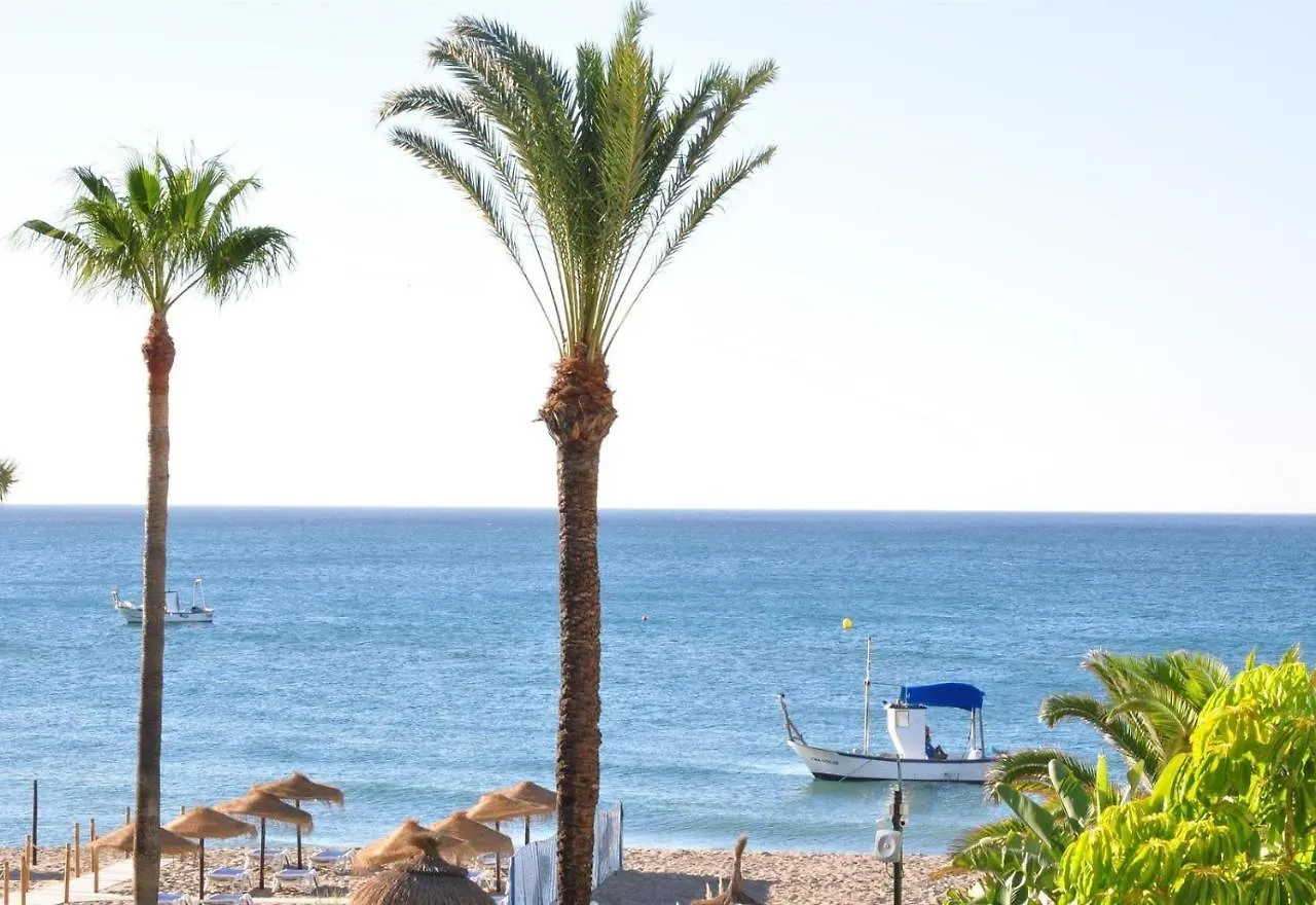 Frontline Beach Apartment location