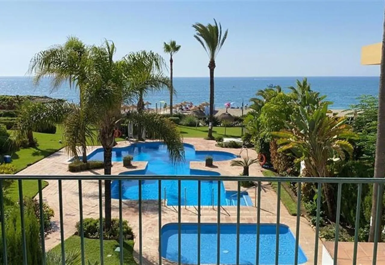 Frontline Beach Apartment La Cala De Mijas